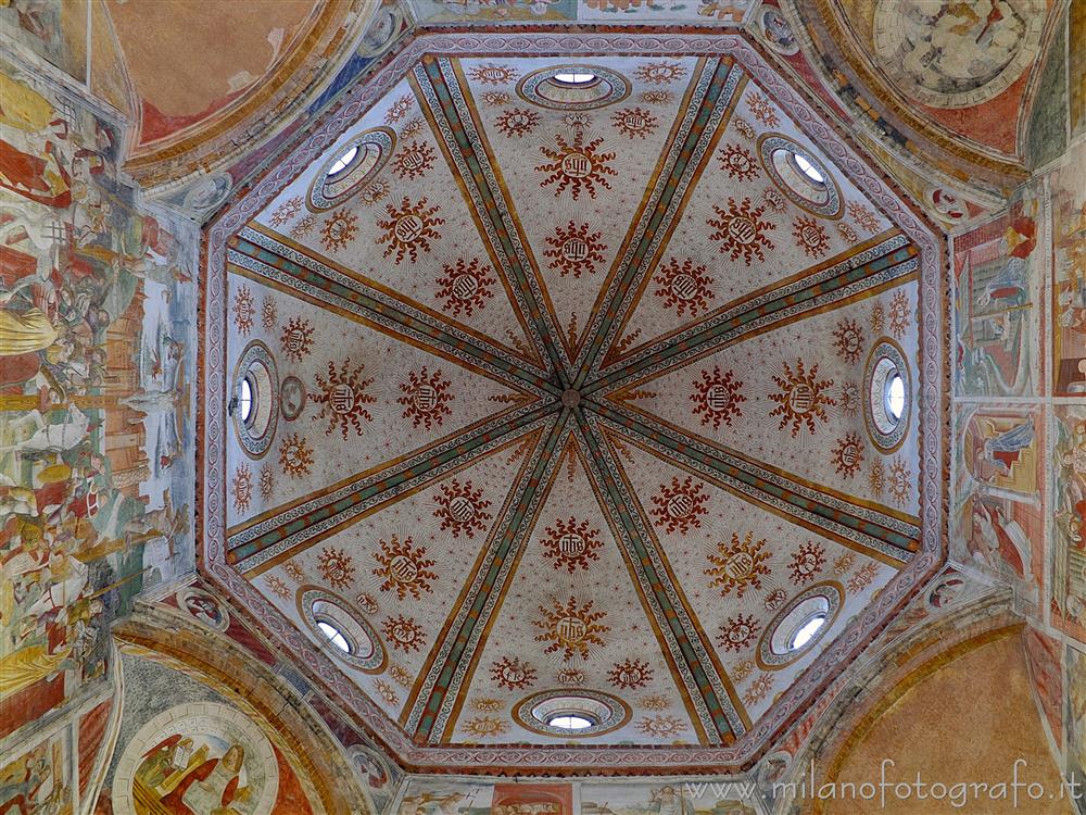 Castelleone (Cremona, Italy) - Dome of the central body of the Church of St. Mary in Bressanoro